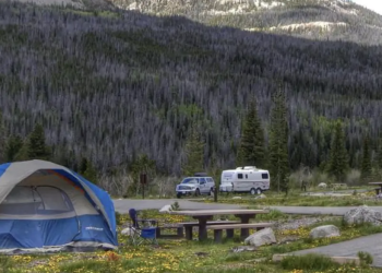 Rocky Mountain Nat’l Park Extends Popular Spot’s Season